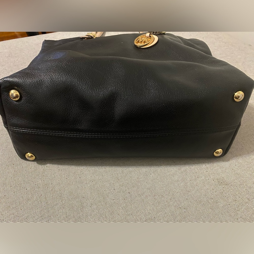 Micheal kors black leather tote bag - Picture 3 of 8